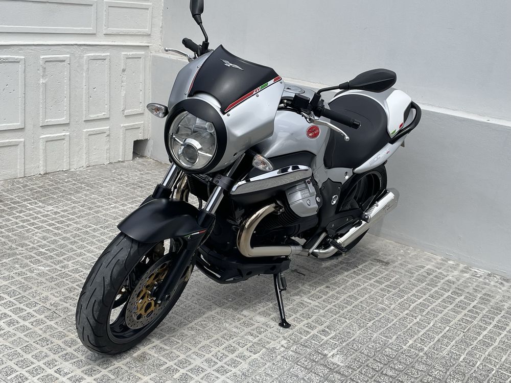 Moto Guzzi 1200 Sport Excelente estado, poucos kms