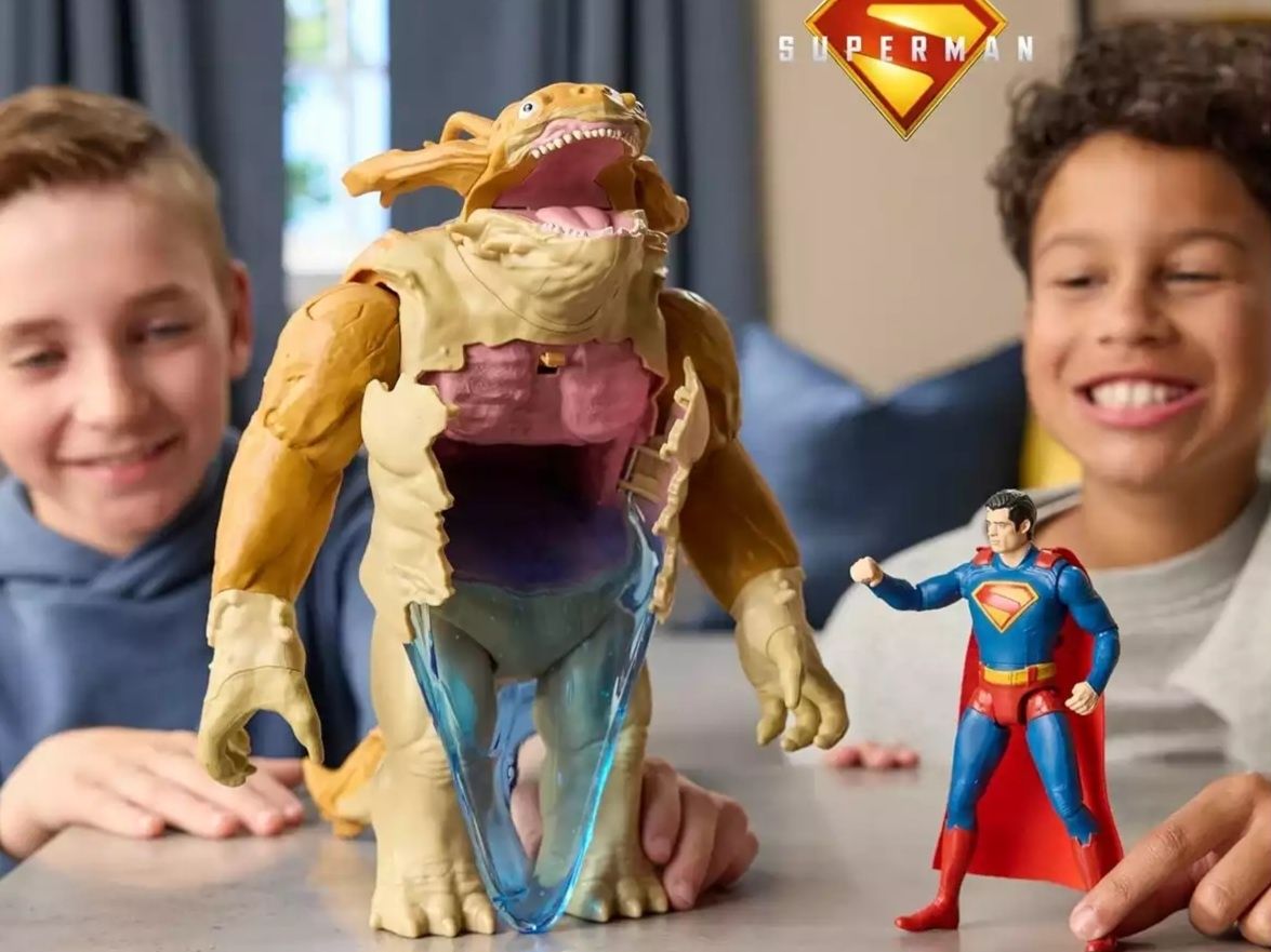 Figuras Superman e Kaiju Slime Battle