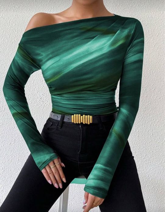 Жіночий елегантний легкий лонгслів