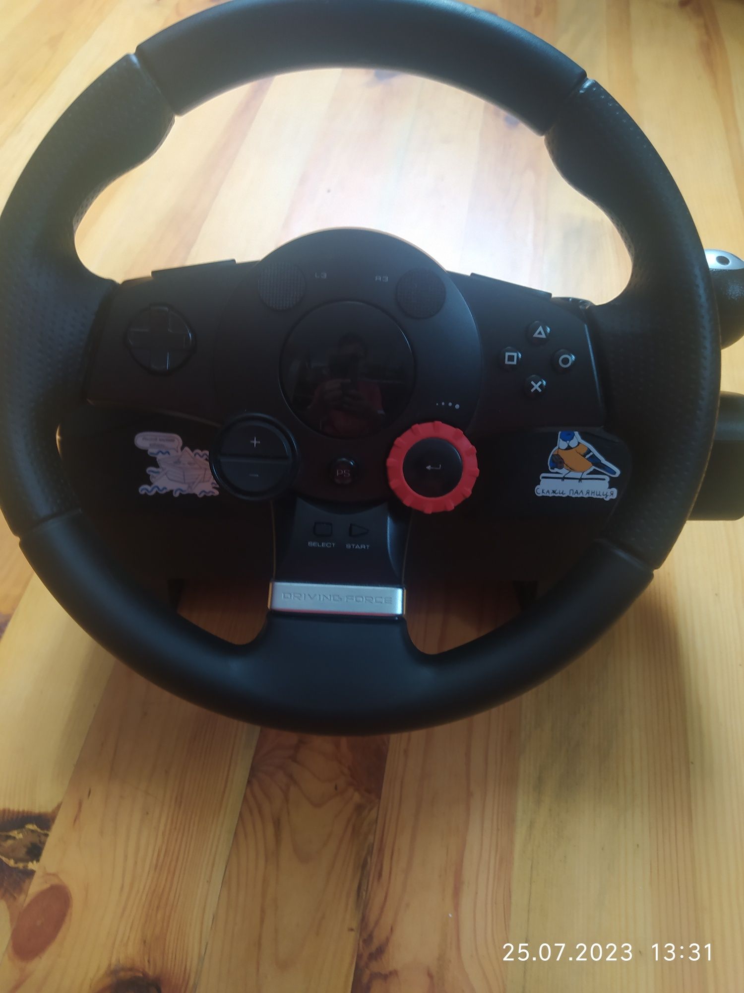 Logitech driving force 900°