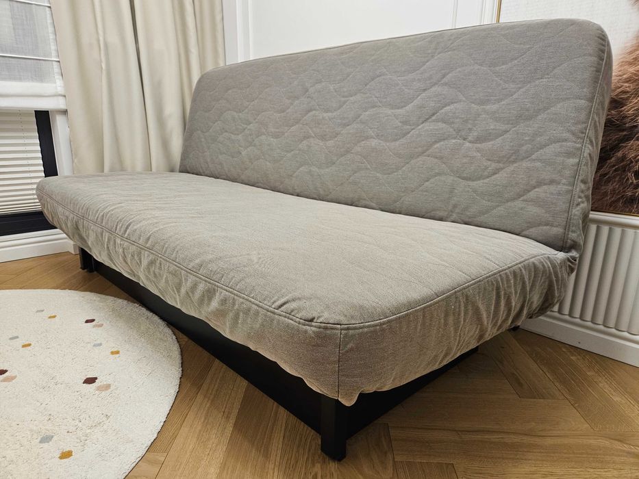 IKEA Nyhamn - rozkładana sofa 3-osobowa (+ pojemnik na pościel)