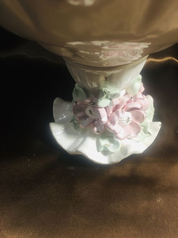 Фруктовница конфетница на ноге высокая с цветами