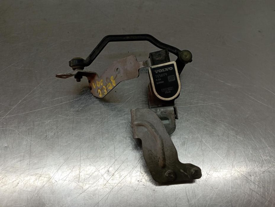 Motor regulação ótica / farol VOLVO V40 Hatchback