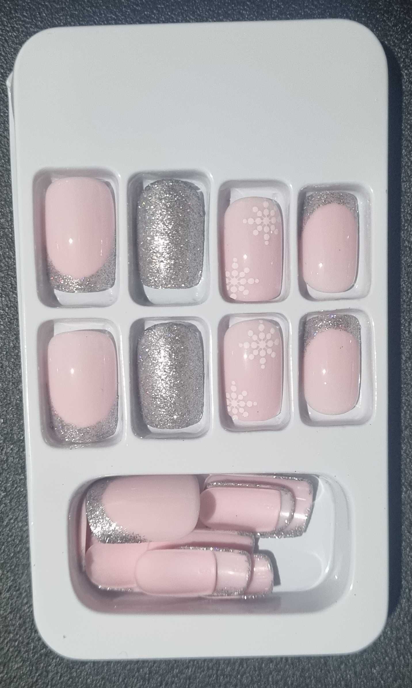 Conjunto de unhas postiças/falsas reutilizáveis - NOVAS