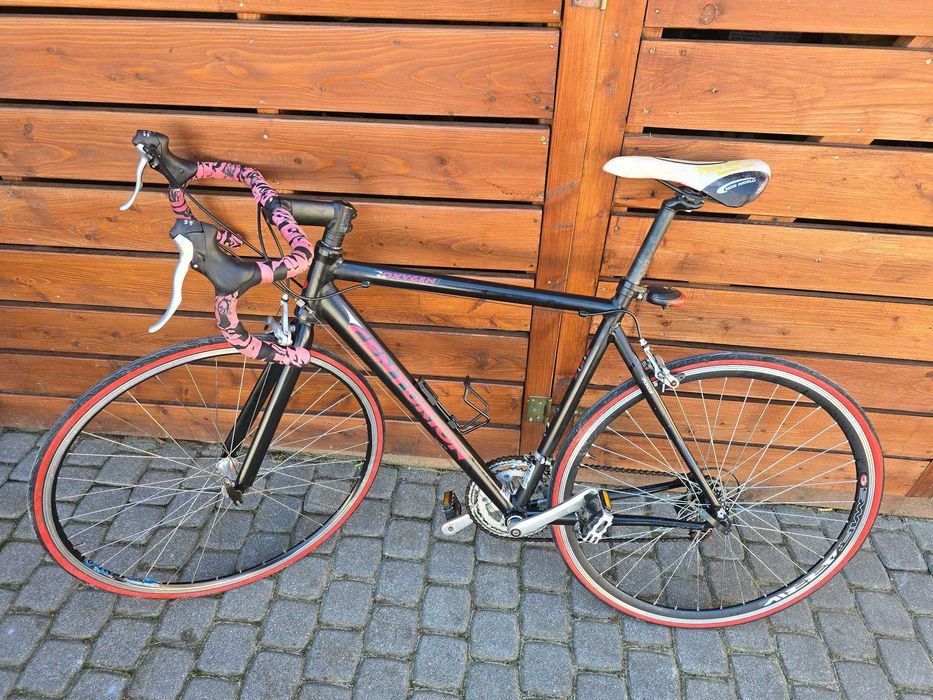 Kolarzówka Centurion rozmiar L Rower profesjonalny szosówka przegląd