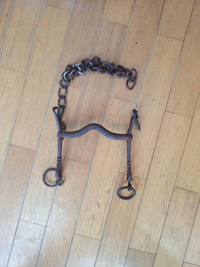 Vendo este material equestre