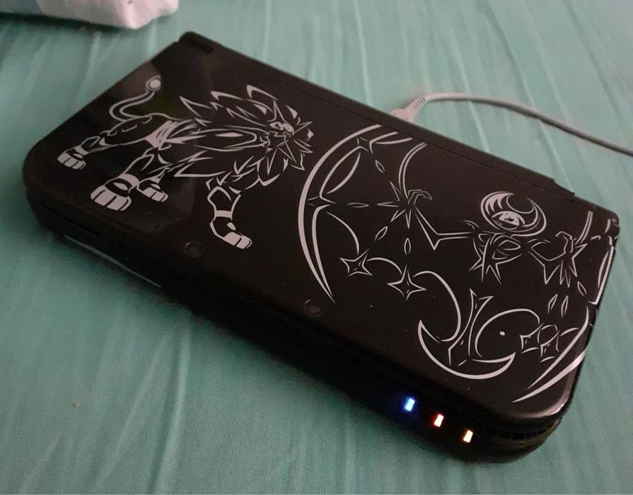 New nintendo 3ds xl pokemon sun and moon edition