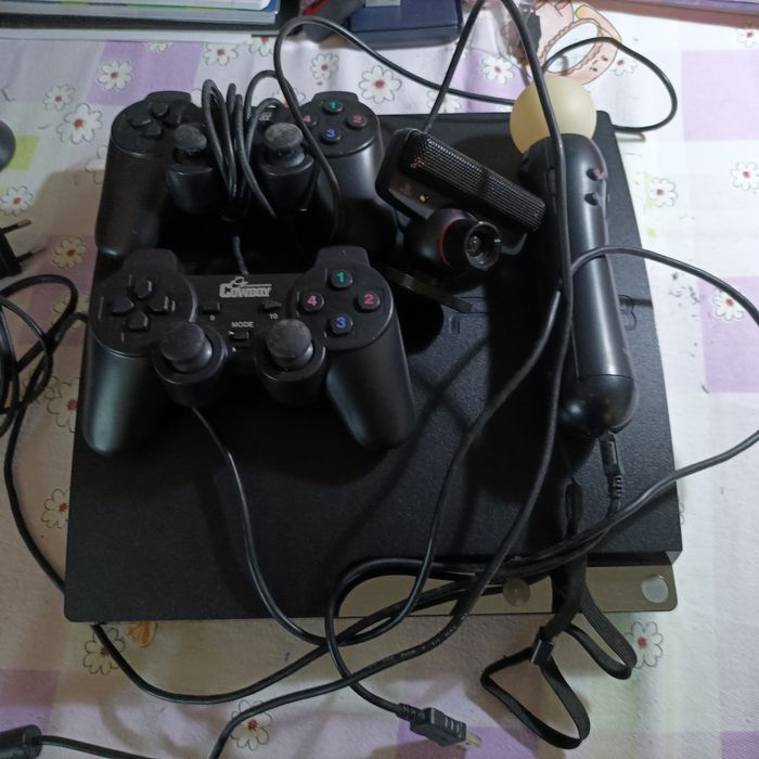 PlayStation 3 mais 7 jogos