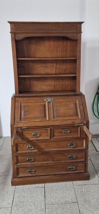 Escrivaninha de madeira maciça
