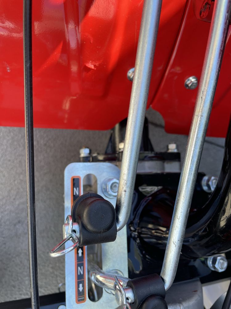 Motocultivador a gasolina