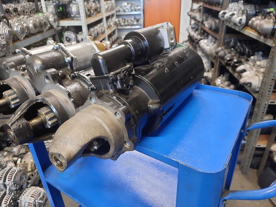 Rozrusznik Kraz Kirowiec Staliniec Maz Kamaz K700 Ził Koparka Dźwig