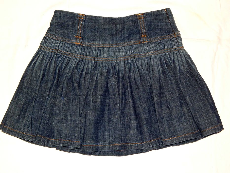 Стильная джинсовая юбка Next на девочку 7 лет. Рост 122 см.