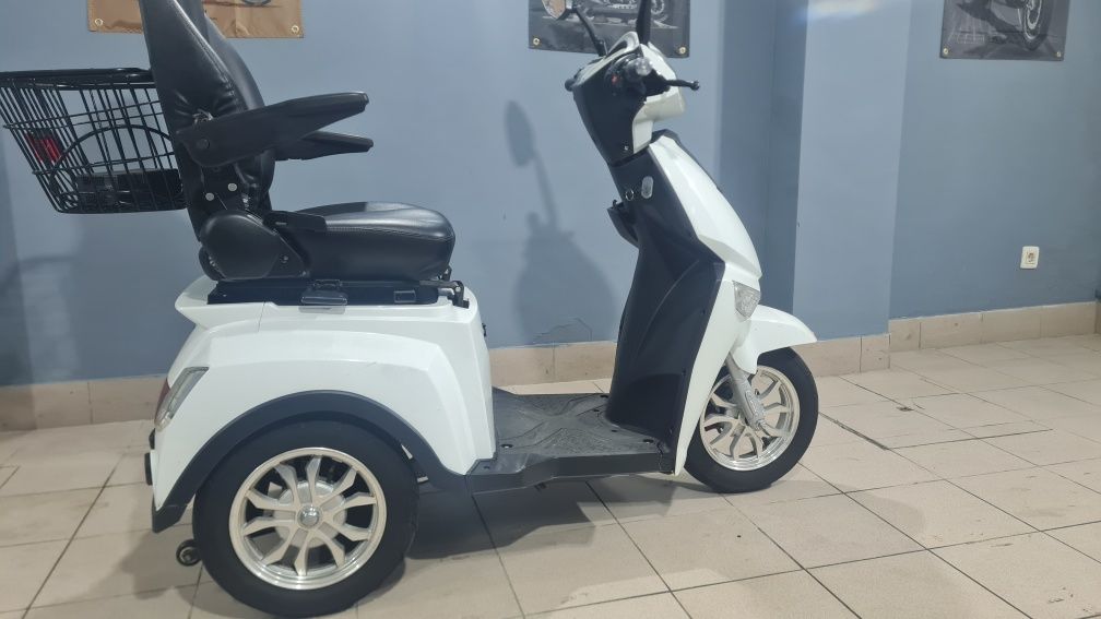 Scooter mobilidade reduzida