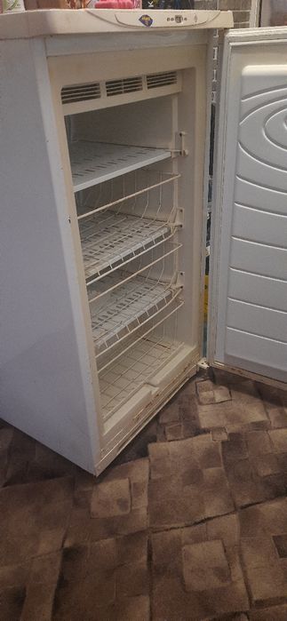 Морозильна камера