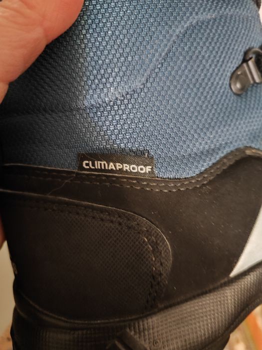 Ботинки Adidas .