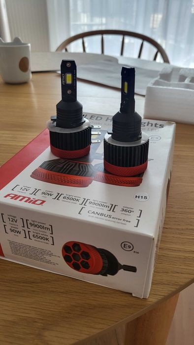 Żarówki Amio H15 90 W 2 szt. 6500K