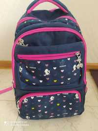 Дитячий шкільний рюкзак