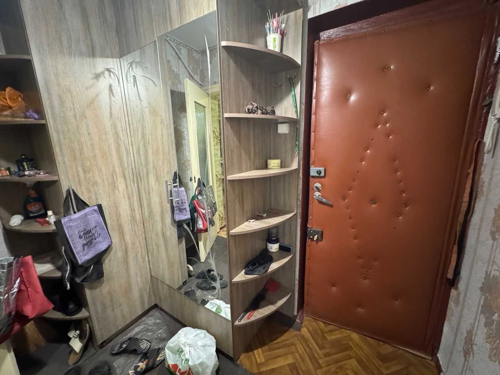 Продаю однокомнатную квартиру р-н  Соляные ( Магелан)и1