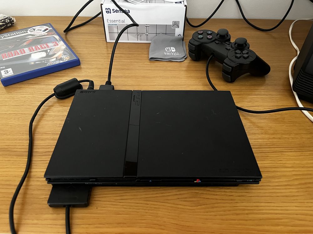 PlayStation 2 Slim (Road Rage Jogo)