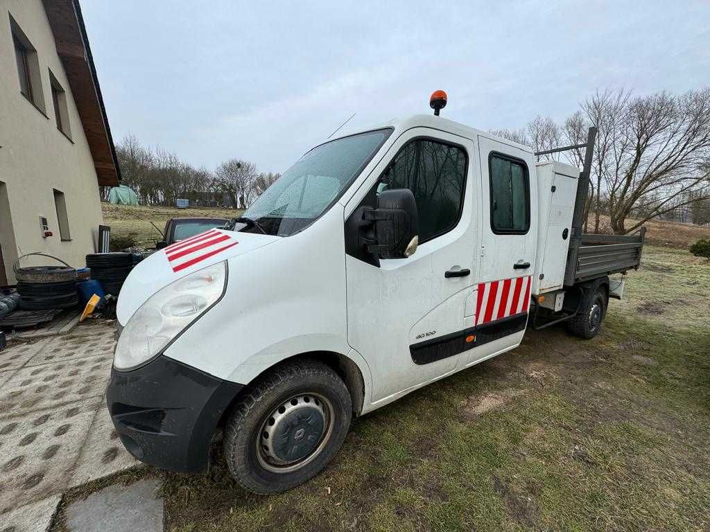 Renault DOKA 7os. Wywrotka, poduszki pneumatyczne.