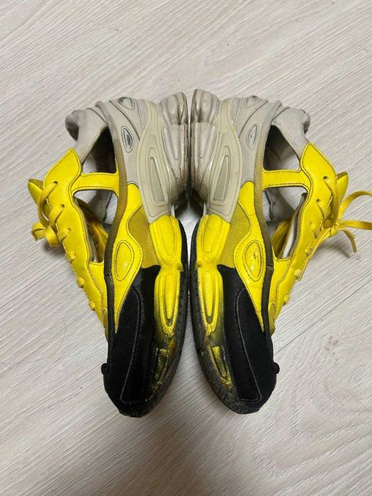 Raf Simons Replicant