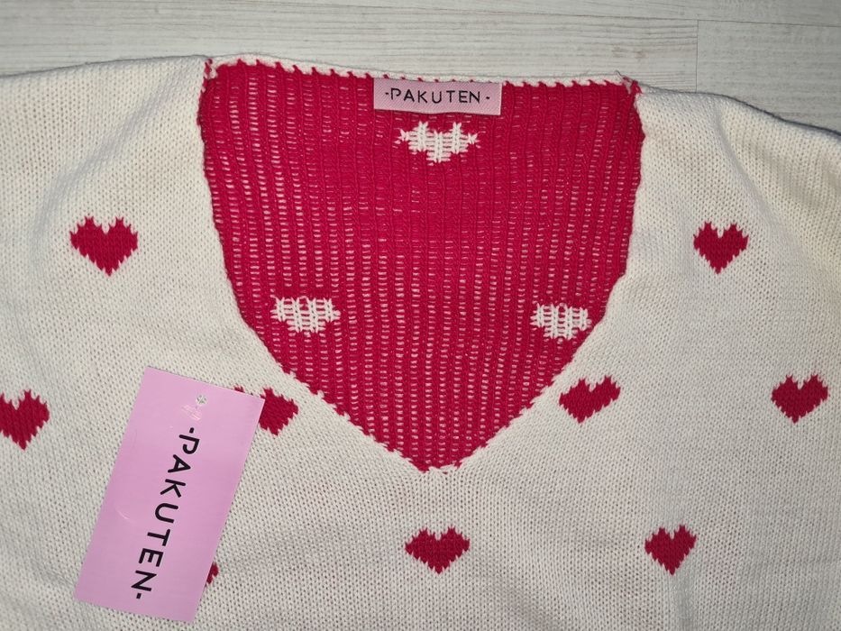 Sweter w serduszka, Pakuten rozm. S
