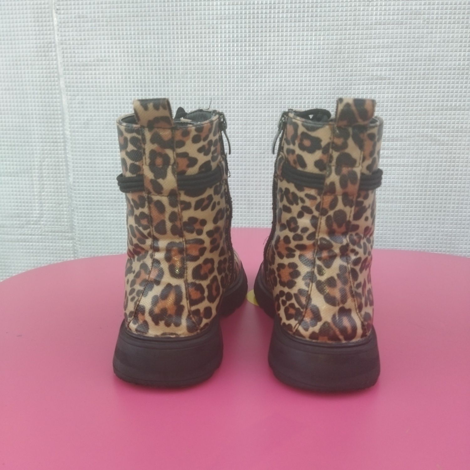 Botas de menina padrão tigresa