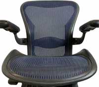 Aeron Herman Miller remodelado azul