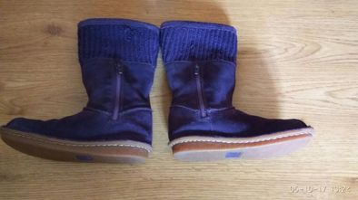 Продам фирменные Сапожки Clarks