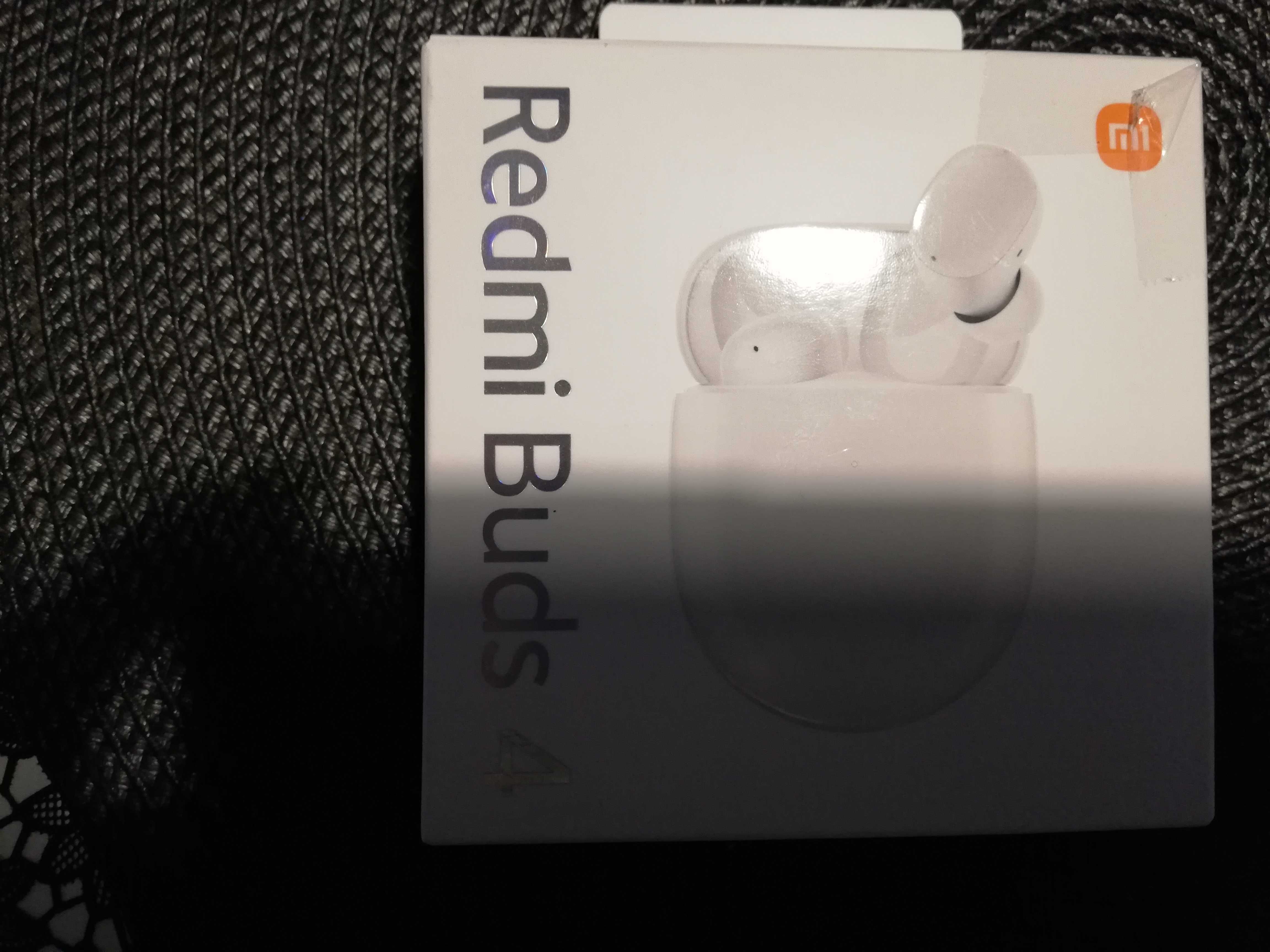 Słuchawki bezprzewodowe douszne Xiaomi BUDS 4