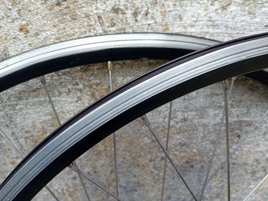 Rodas SCOTT 700 semi-novas
