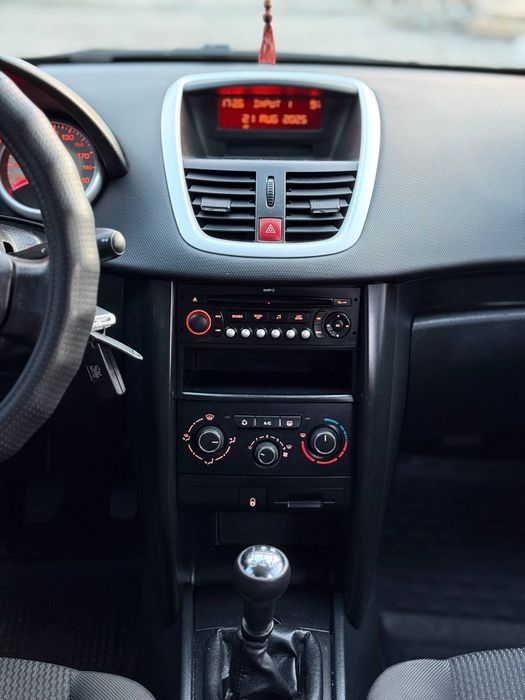 Продам Пежо 207 1.4 Газ/Бенз