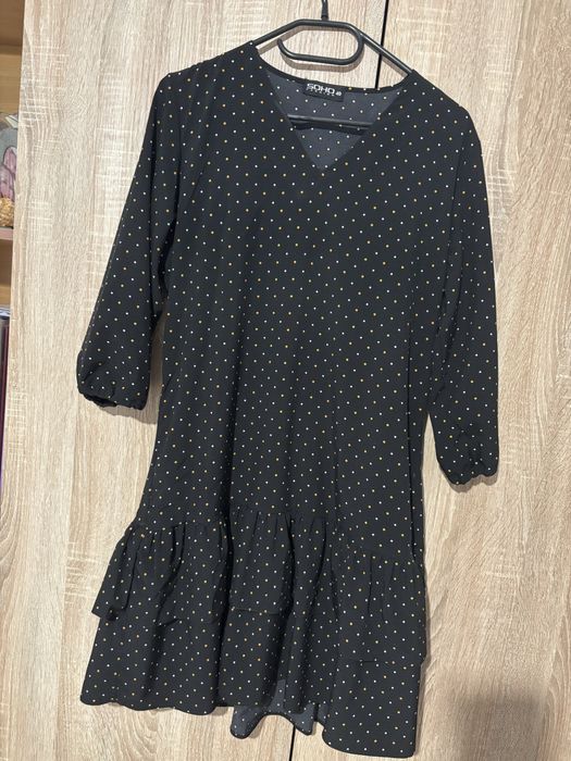 Damska elegancka sukienka w kropki