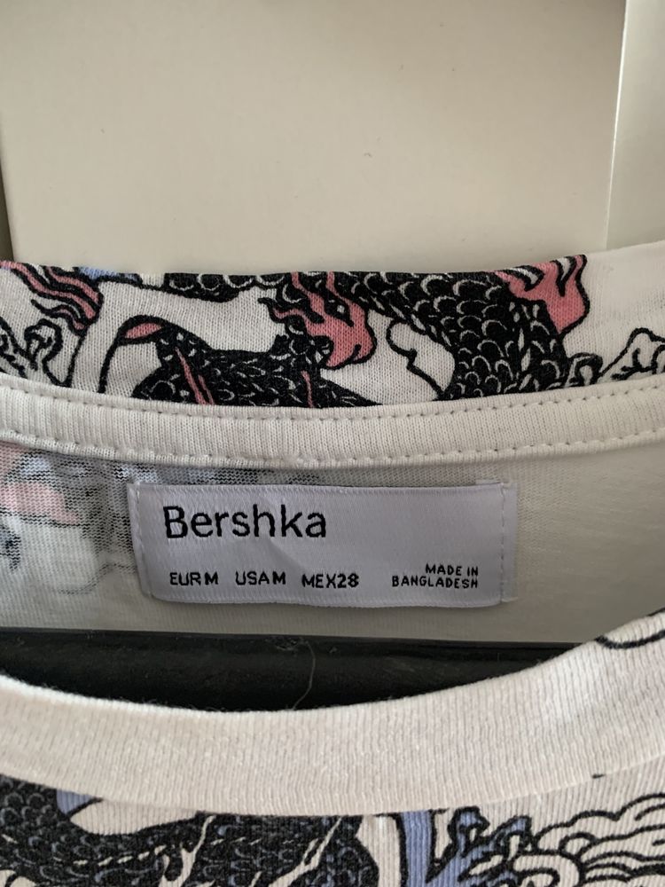 Koszulka z krótkim rękawem we wzorki bershka