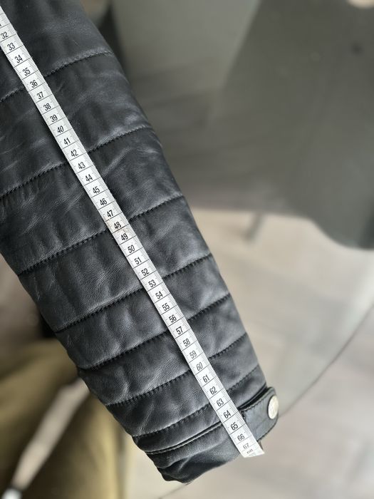 Шкіряна зимова курточка чоловіча