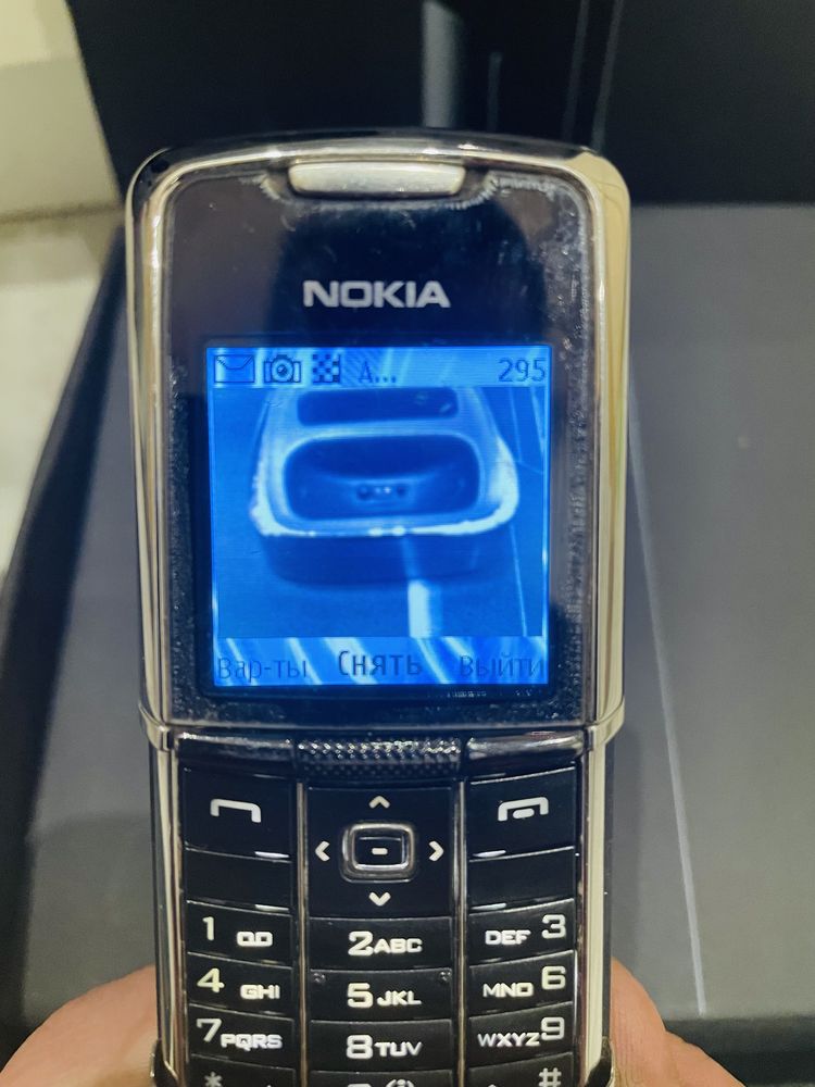 Nokia 8800 в комплекте