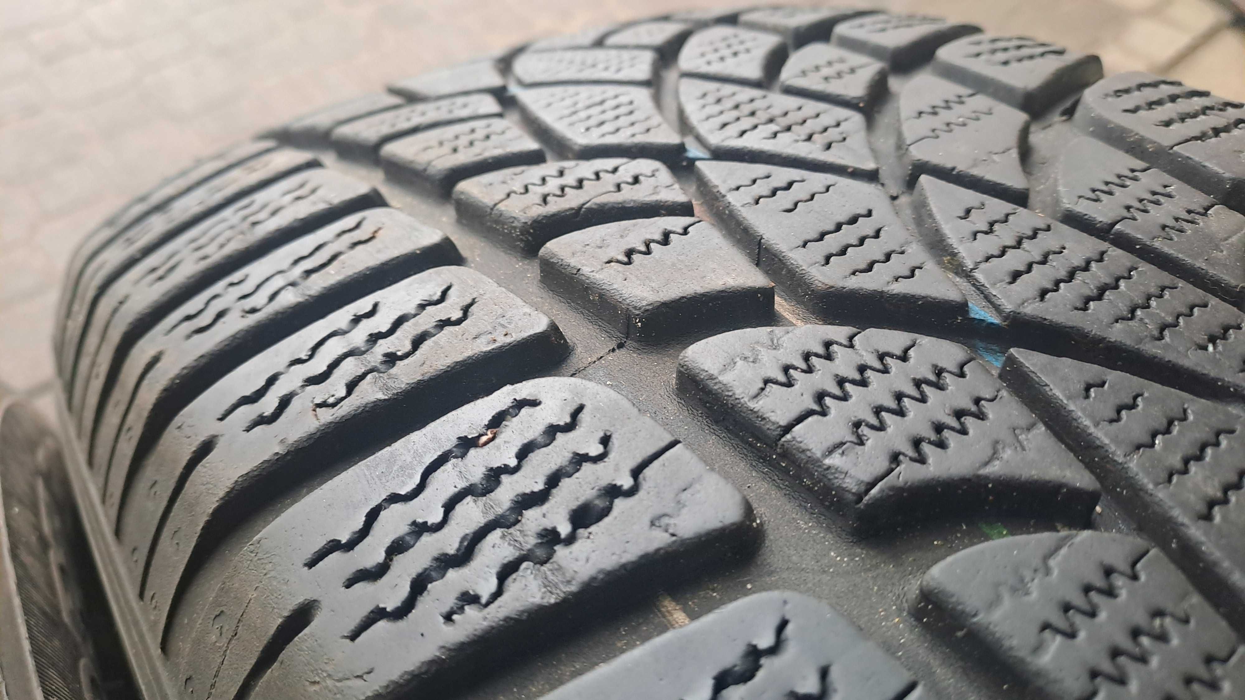 235/65r17 dunlop opony zimowe uzywane 2szt lub 4szt 6mm bieznik