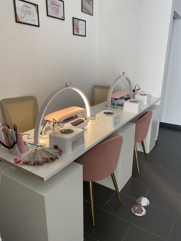 Alugo mesa de nail dsigner