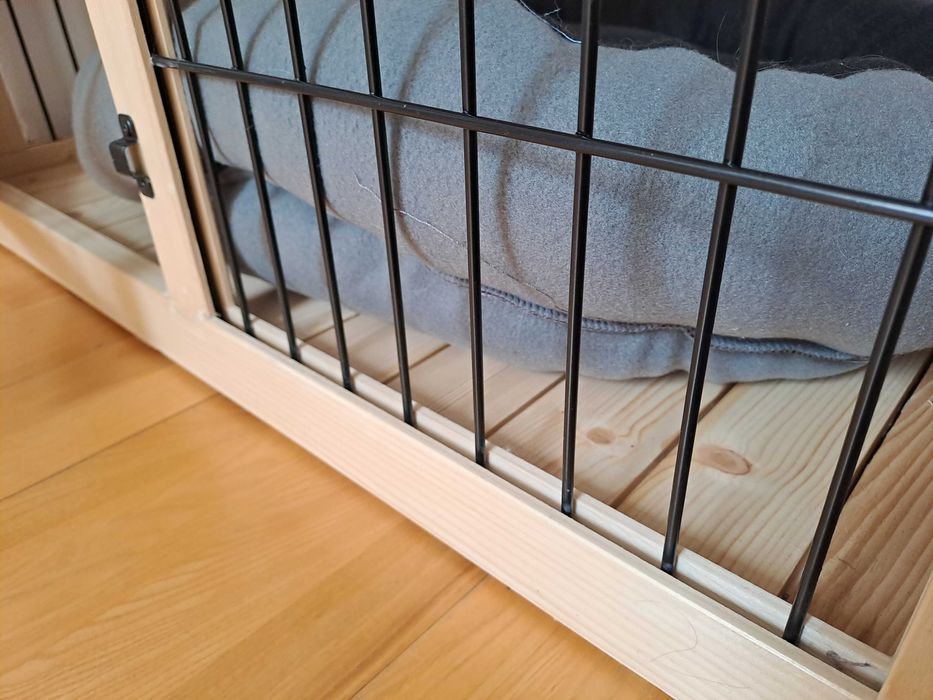 klatka kennelowa (drewniana)