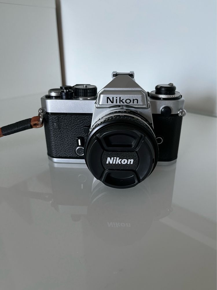 Nikon FE + Nikon 50mm f1.8
