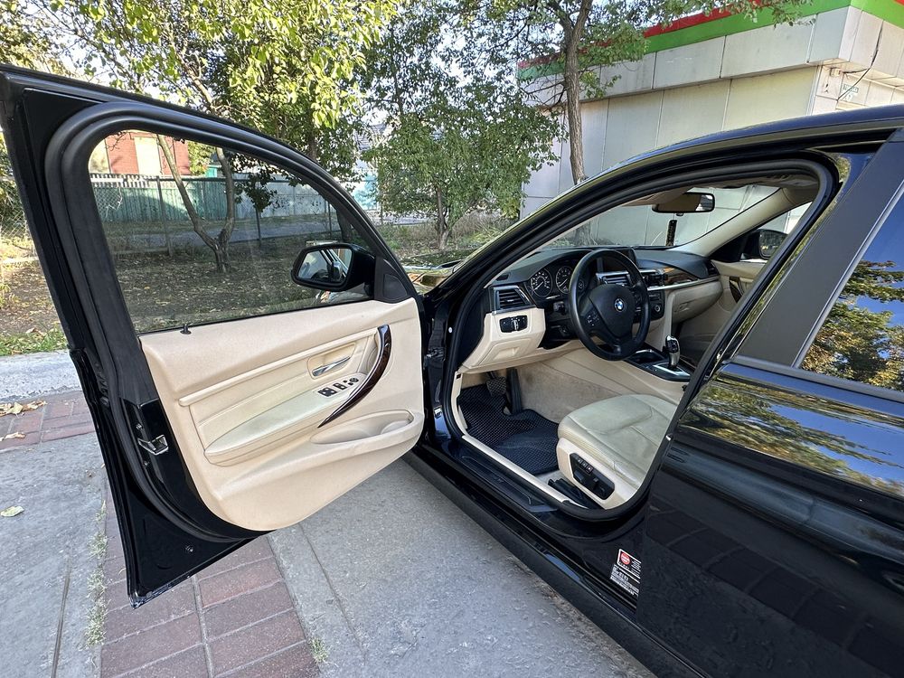 Продам BMW 328i у гарному стані