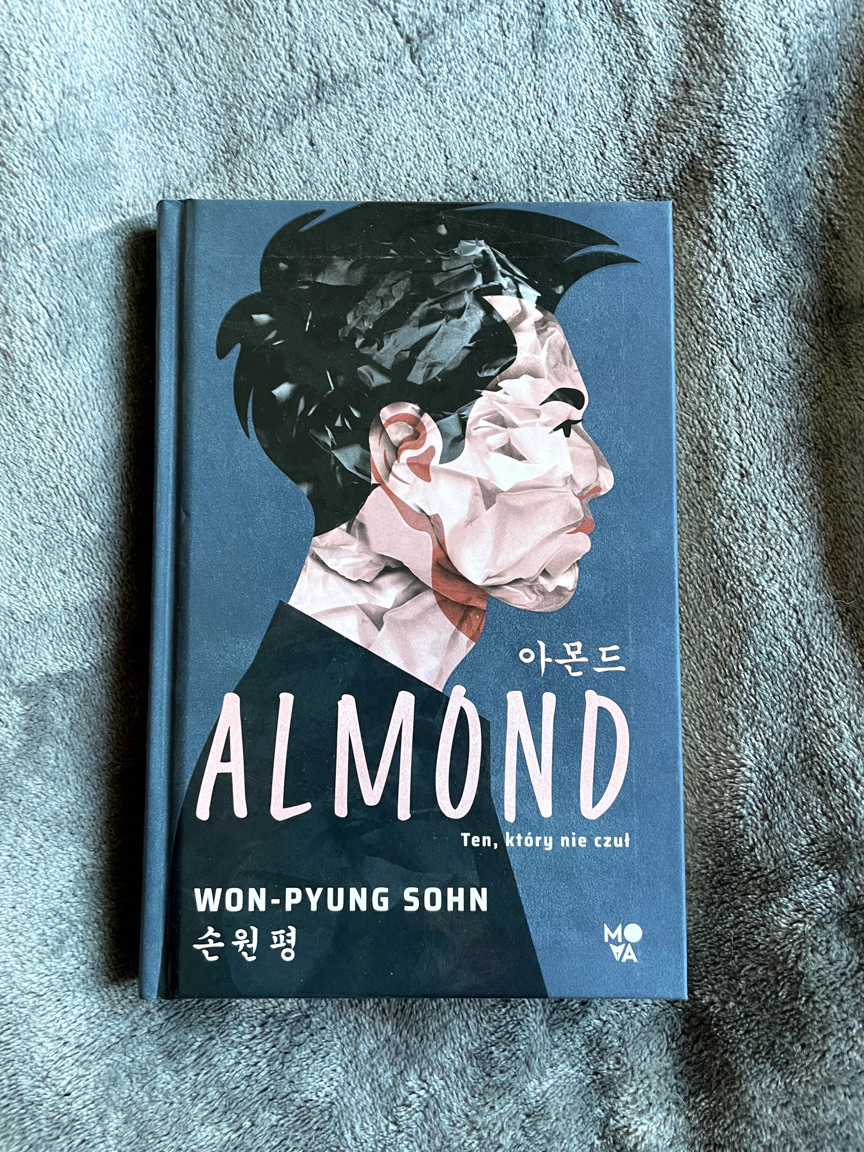 Almond - Sohn Won-Pyung