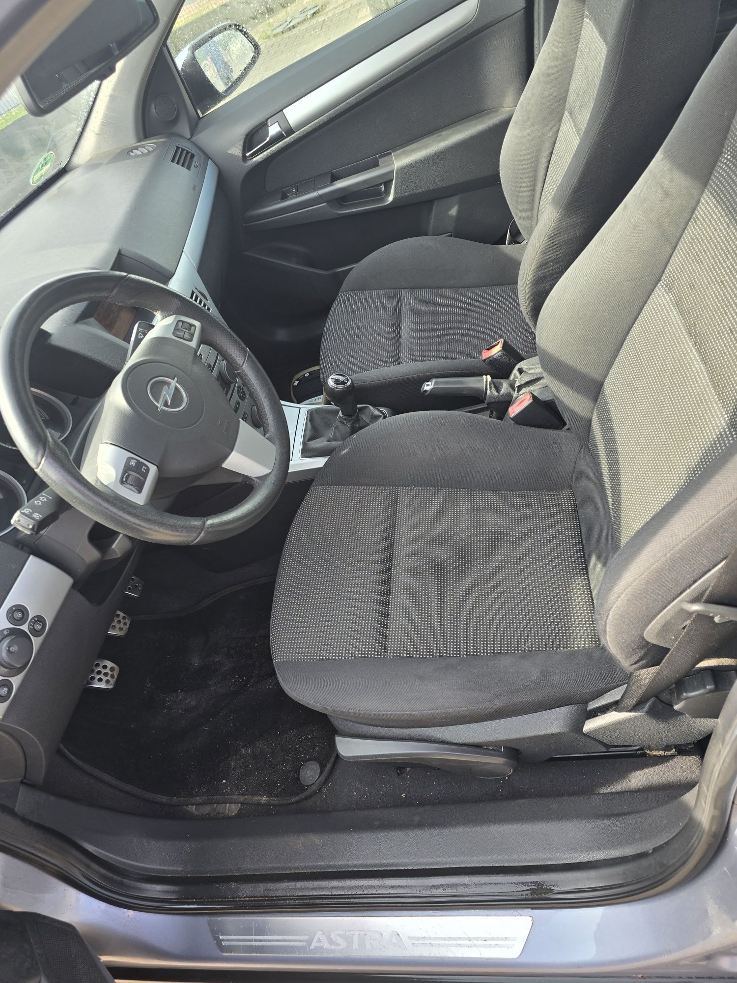 Sprzedam Opel Astra III H 1.9 cdtii OPC