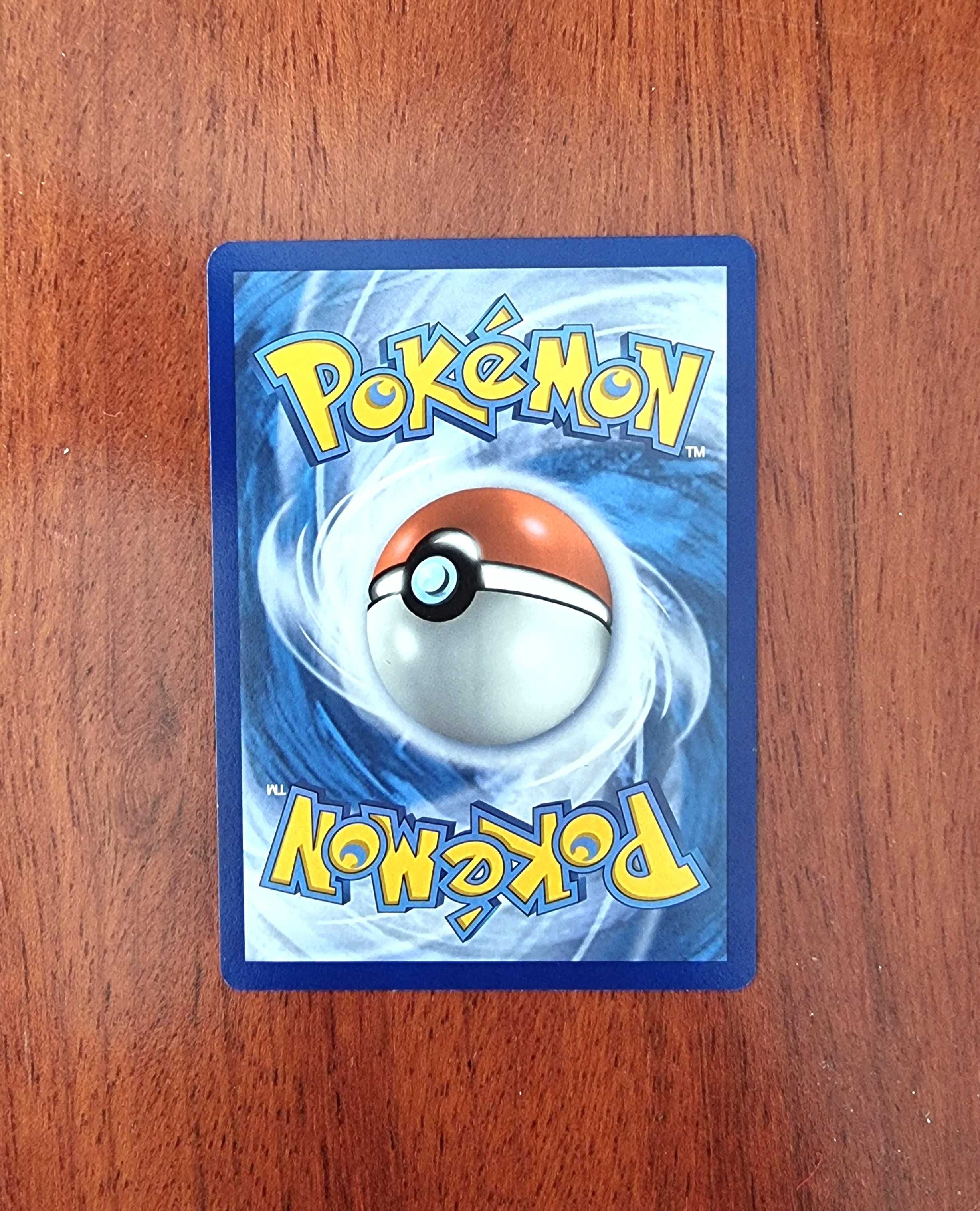 3 Cartas Pokémon - Charizard, Eevee e Umbreon