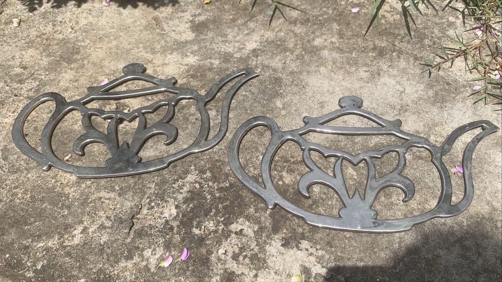 bases de tachos em metal