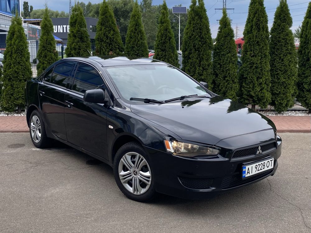Mitsubishi Lancer X 2010