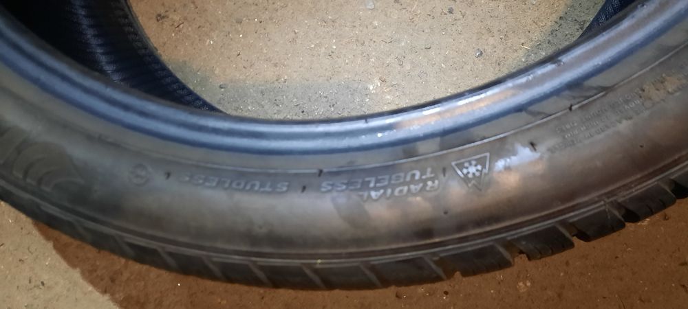 Шины 275 35 20 пара зима