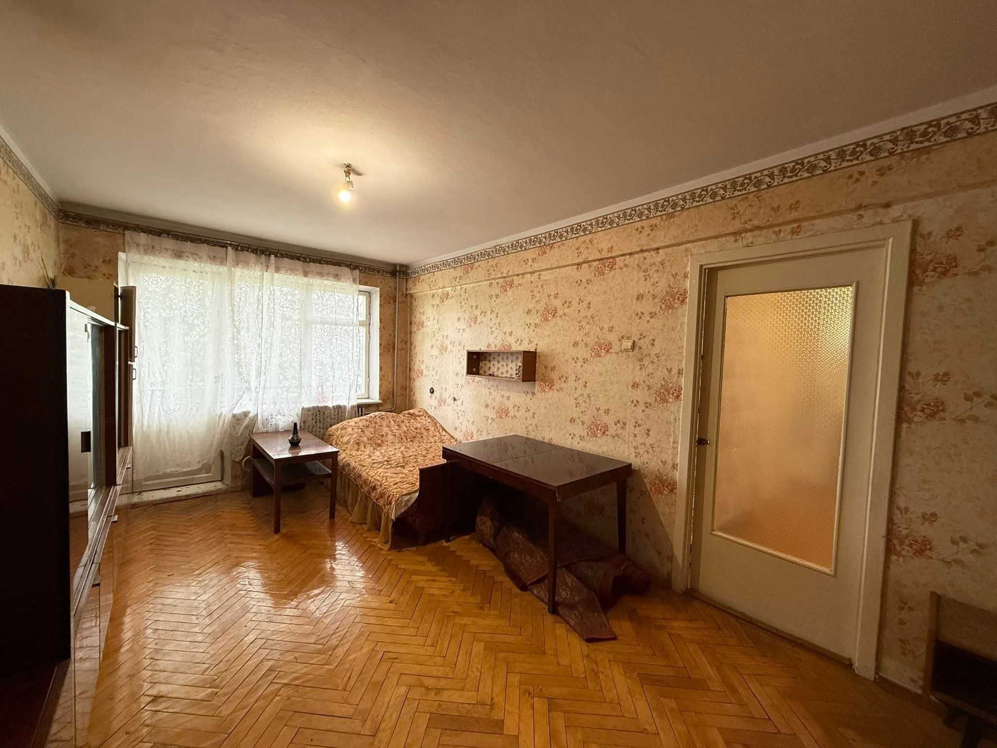 Продається 2к.квартира мікрорайон Бам, вул.Гузара (Колишня Чалдаєва)