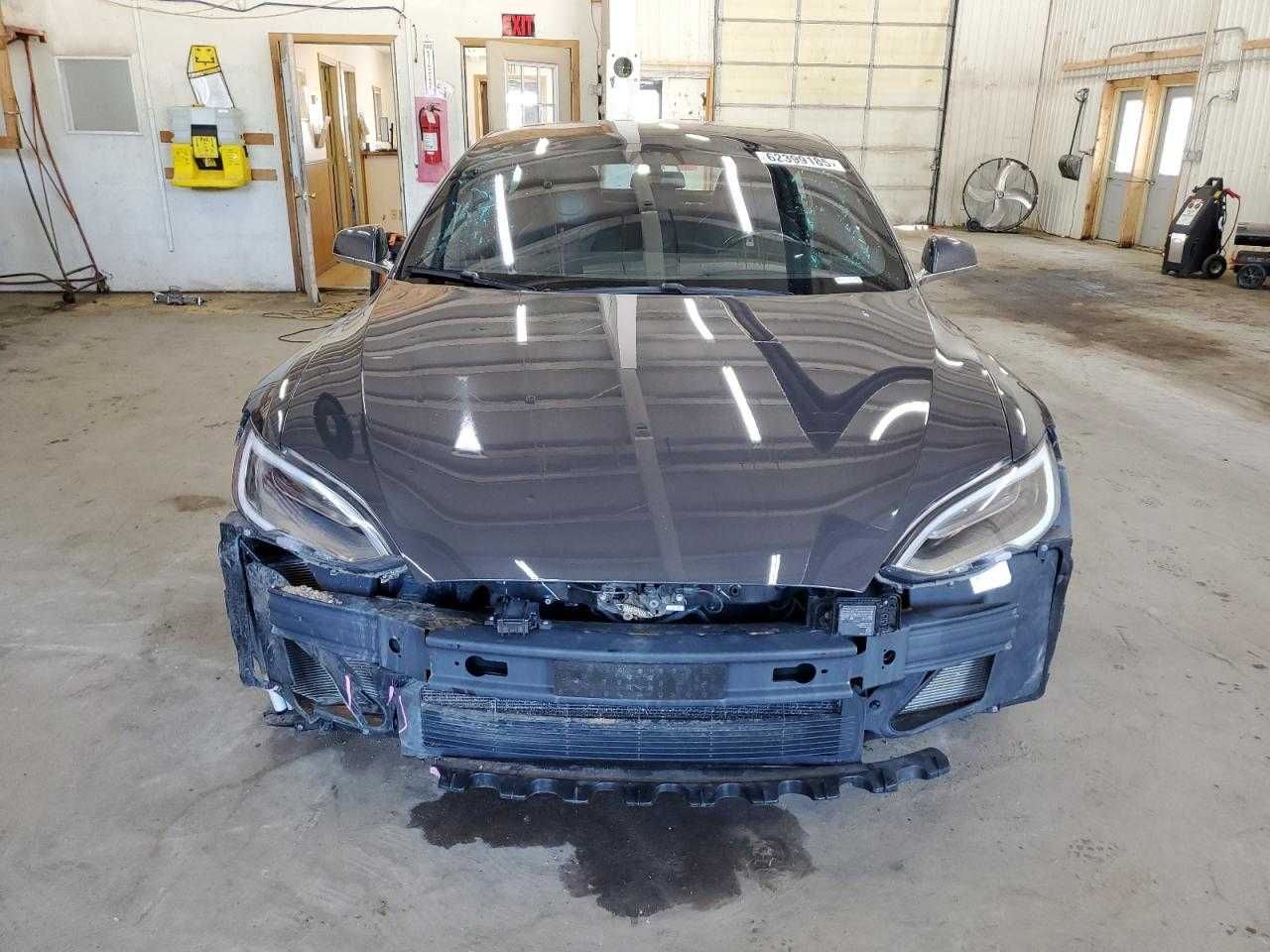 Tesla Model S 2018 75D