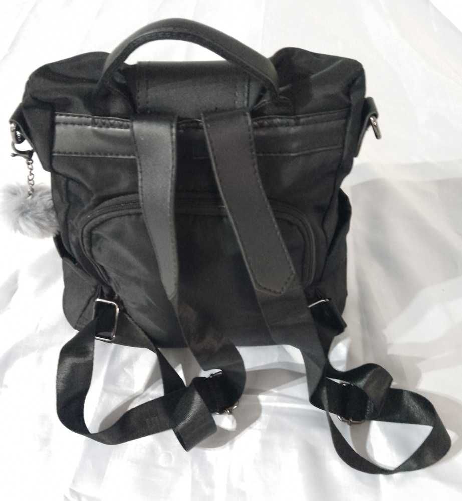 Mochila impermeável para mulher (1360)